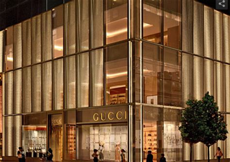 gucci stores nj